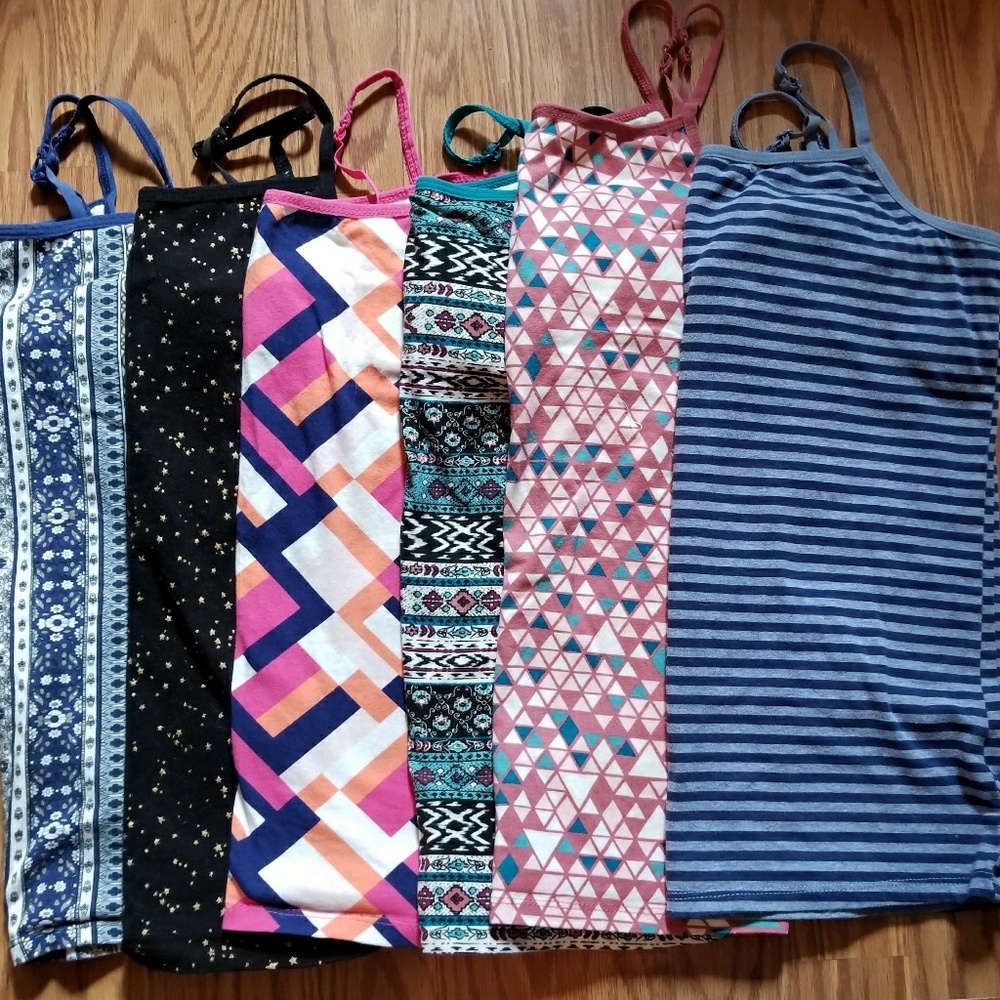 Lot of 6 cami/tank with built in bra liner